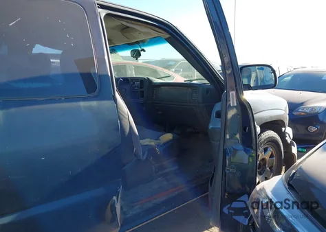 2007 GMC Sierra 1500 Classic Work Truck z USA, uszkodzony, nr VIN 1GTEC19X77Z118748